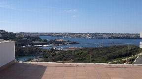 Lujosa villa con impresionantes vistas al puerto de Mahón