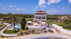 Hotel en venta en una antigua finca en Es Castell en Menorca