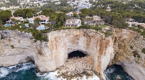 Maravilloso chalet frente al mar Cala Galdana en una zona muy bonita