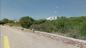 Terreno edificable en Binibeca Vel con permiso para la construcción de una villa de dos plantas