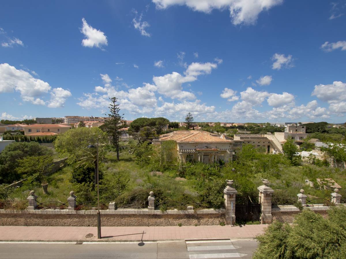 PROPIEDAD DE INVERSIÓN - Proyecto único para la realización de una residencia privada en Menorca