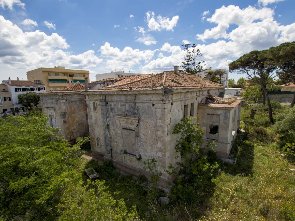 PROPIEDAD DE INVERSIÓN - Proyecto único para la realización de una residencia privada en Menorca