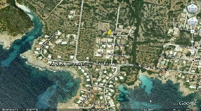 Interesante solar con vista directa al mar en Menorca