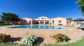 Finca única con piscina y licencia de alquiler de vacaciones en San Luis en venta