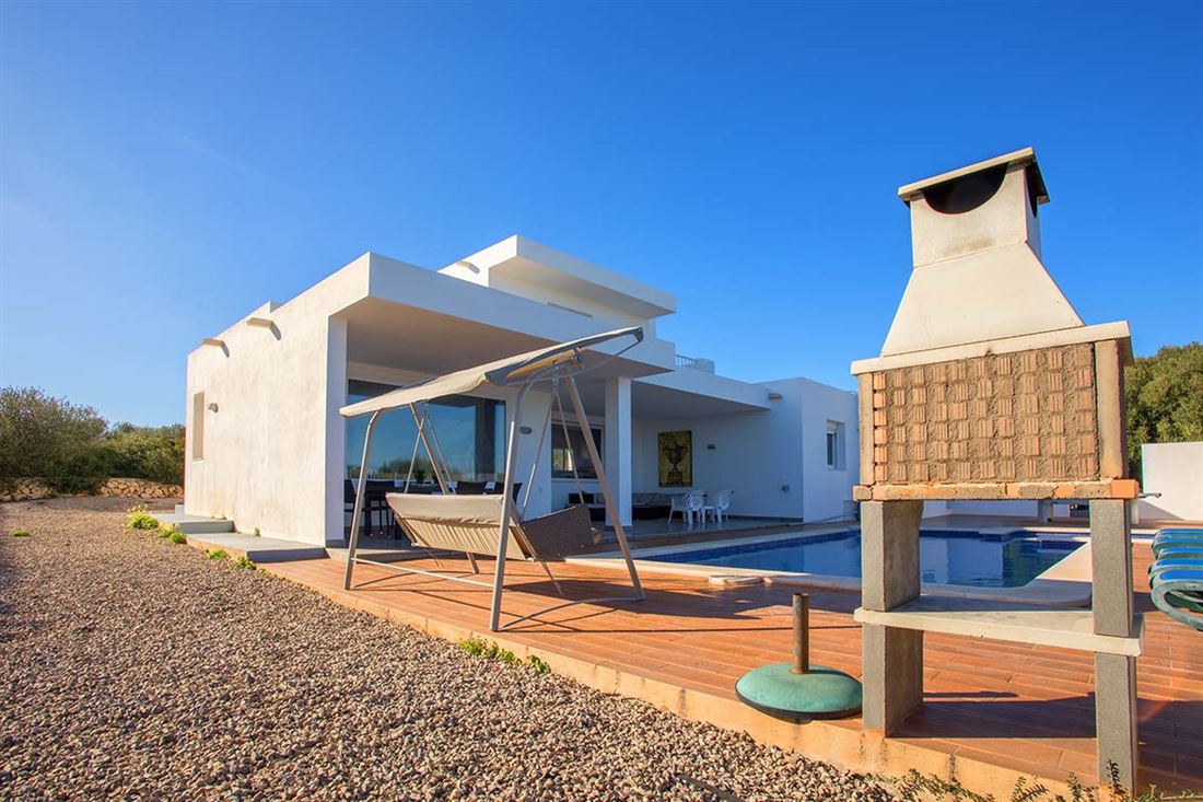 Magnífica casa de nueva construcción en Binibeca con piscina y licencia de alquiler turístico